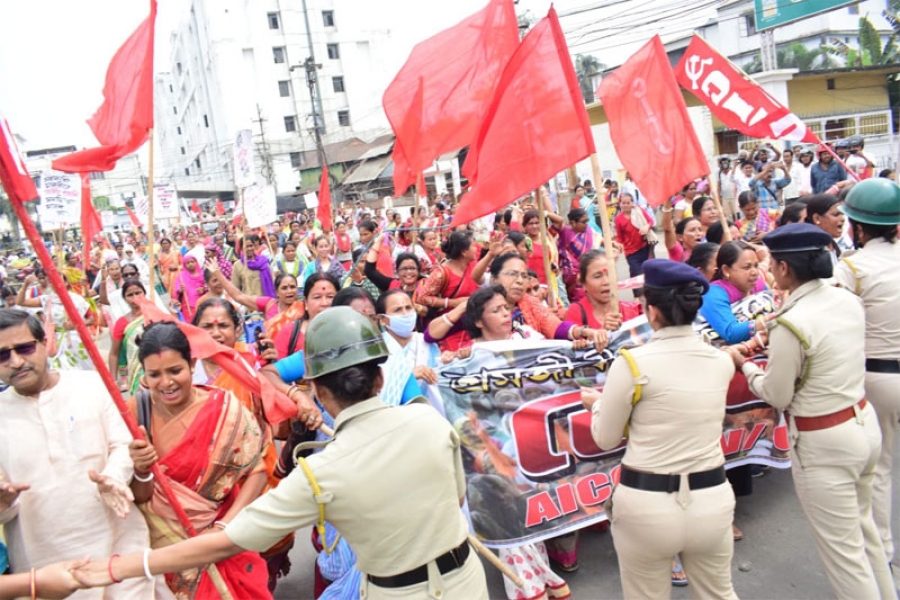 CITU and AICCWW (CITU) Congratulates Working Women  for the historic Jail Bharo on 6 March 2020